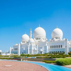 sheikh-zayed-grand-mosque-3_optimized_0